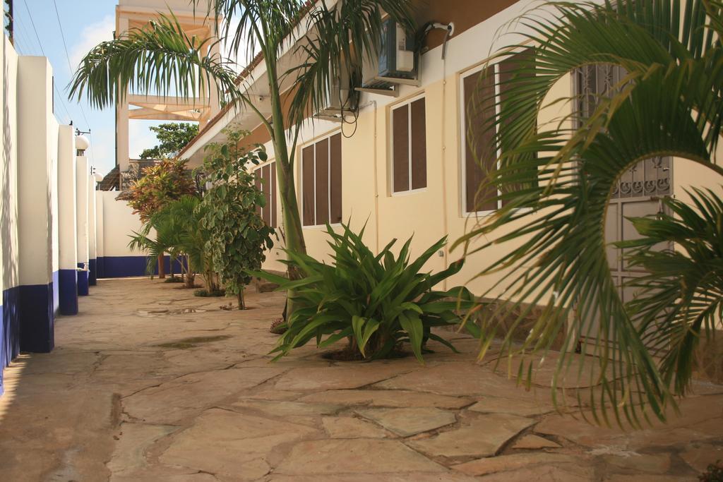 The Bright Star Resort Playa de Diani Exterior foto