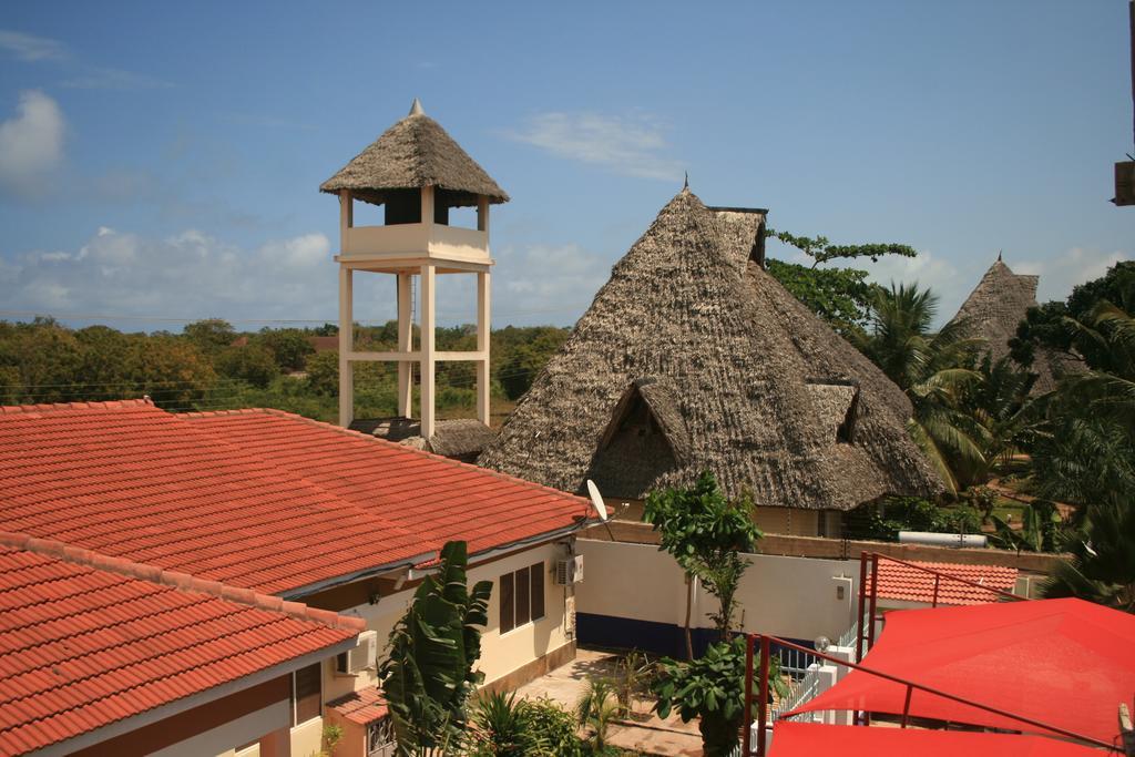 The Bright Star Resort Playa de Diani Exterior foto